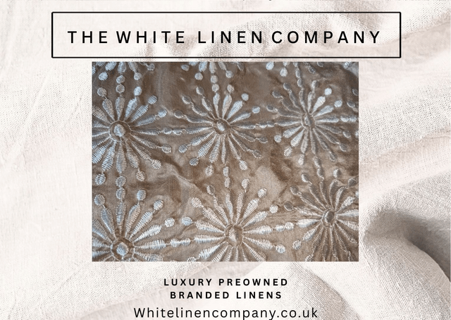 FOX & FRY - Luxury 100% White Egyptian Cotton - Kingsize Duvet Cover - 2 Pillowcases - Butterfly Embroidered (1)