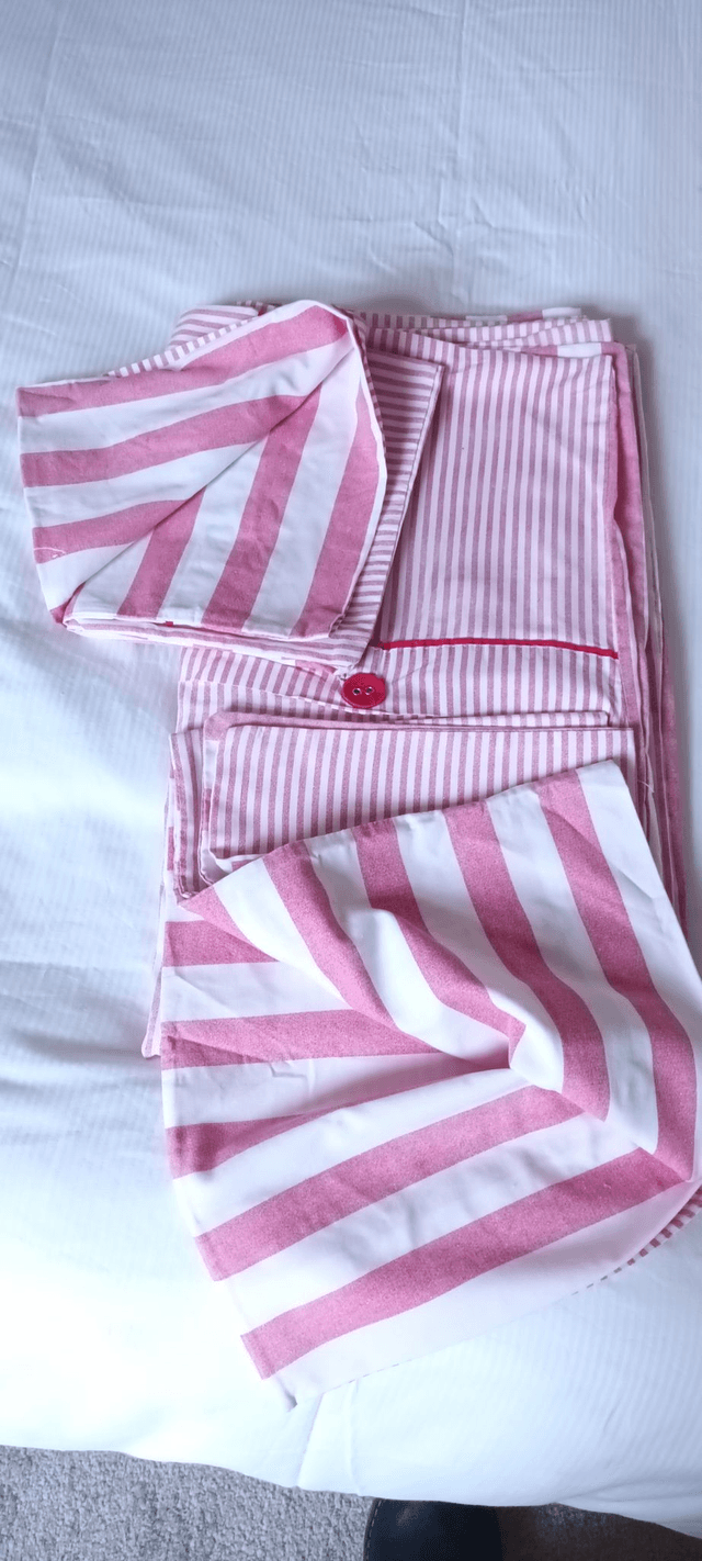 HABITAT - Red Check 100% Cotton Double Duvet Cover - Wooden Buttons - 2 x Pillowcases
