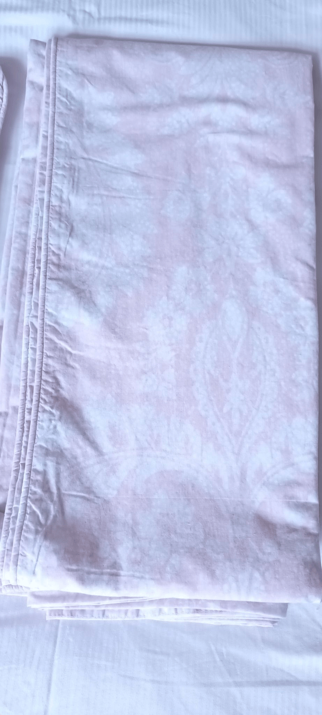 Fox & Ivy - 2 x Double Duvet Covers with 4 x Pillowcases - White